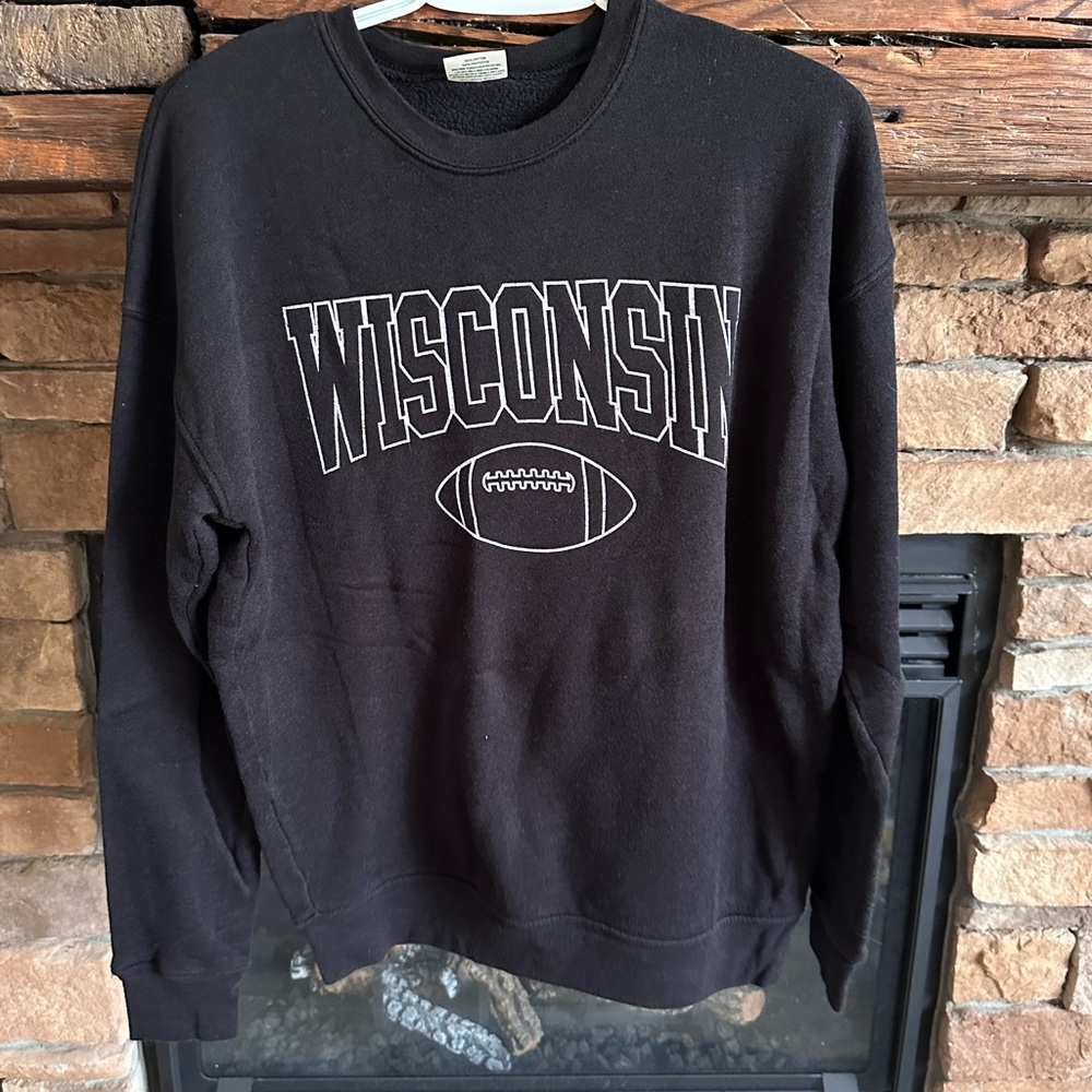 Wisconsin Black Sweatshirt